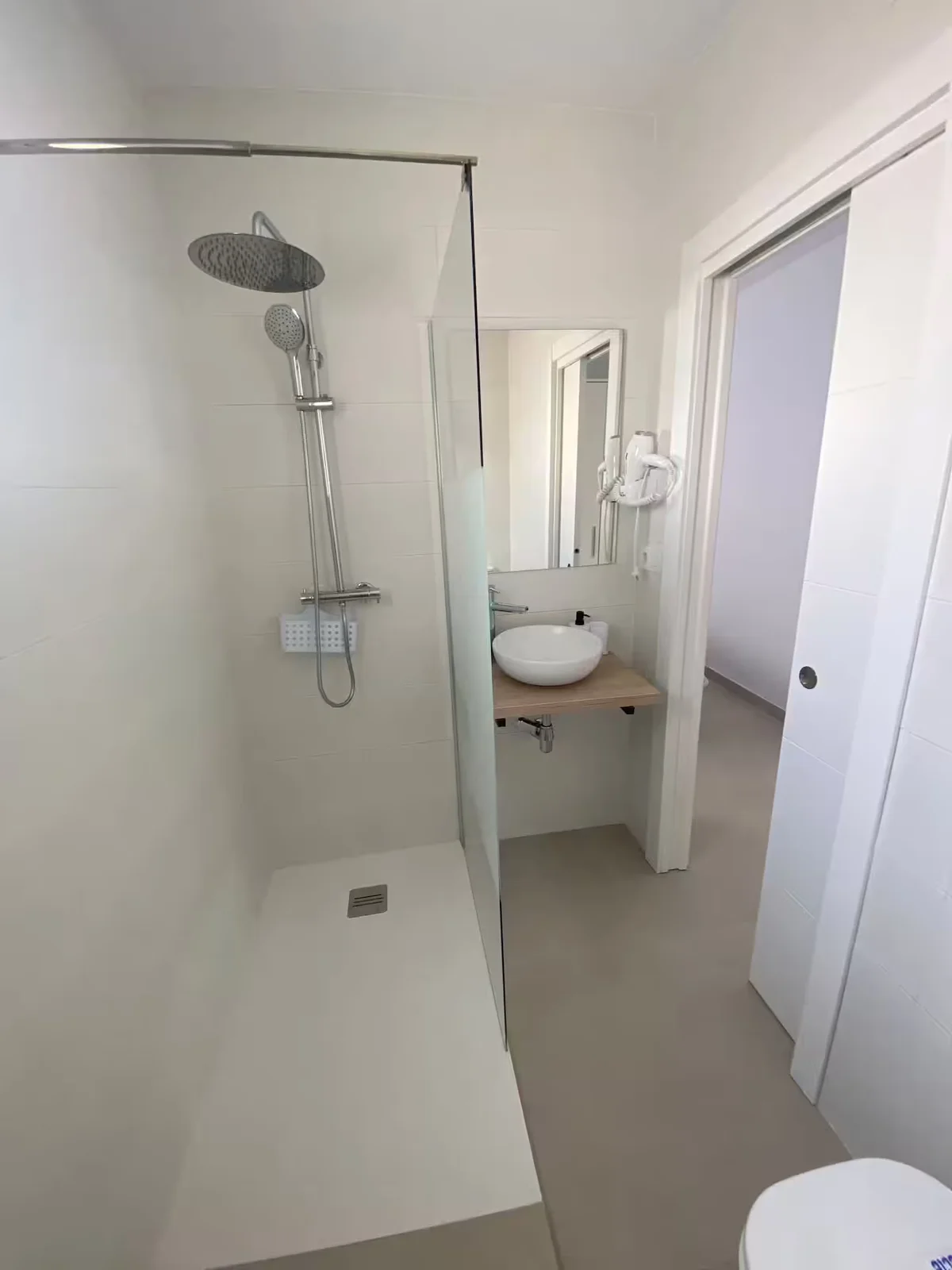 Luzdimar 3 - Baños 1